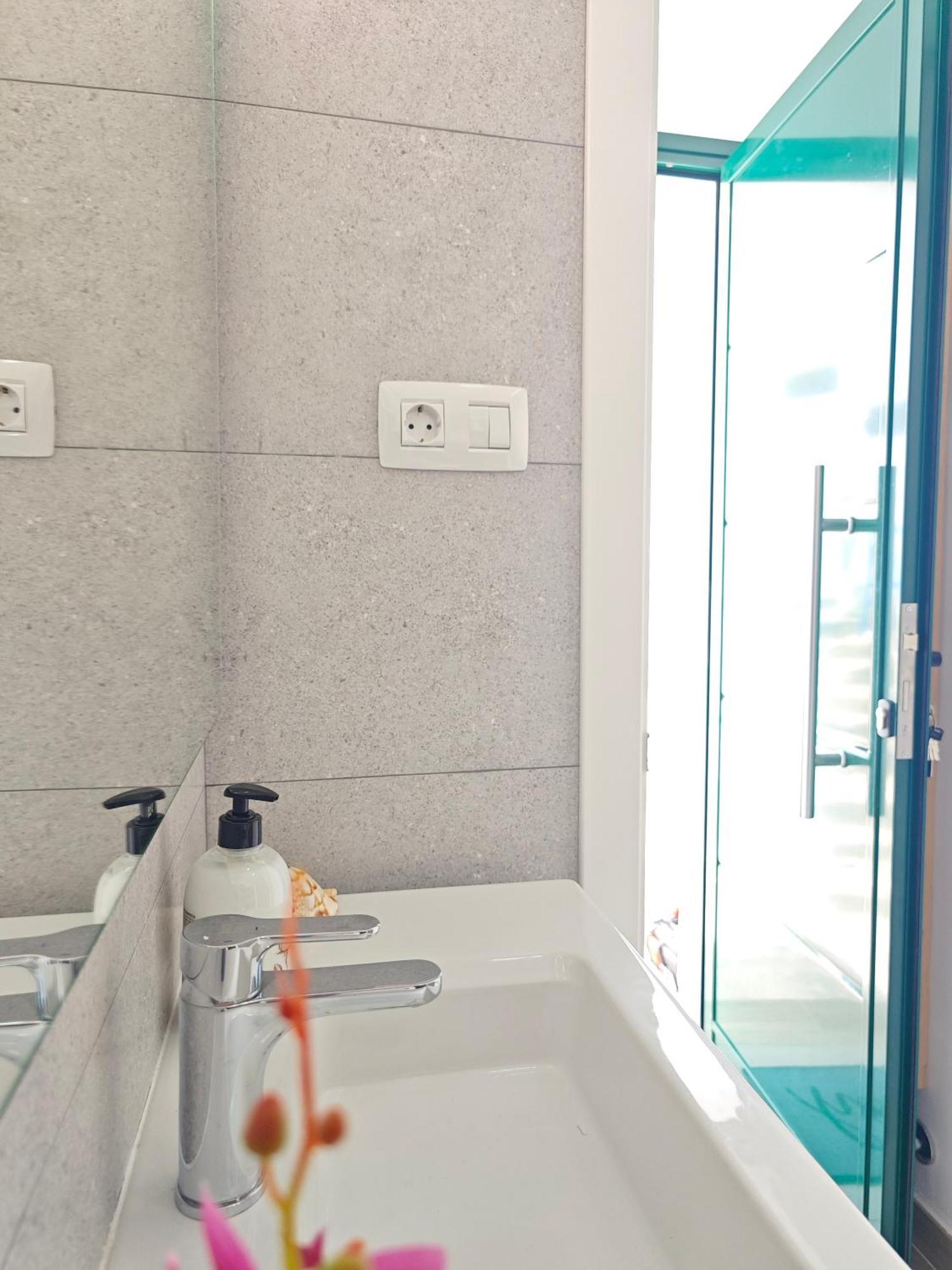 Cozy Apartment In Front Of The Natural Pools El Pris المظهر الخارجي الصورة